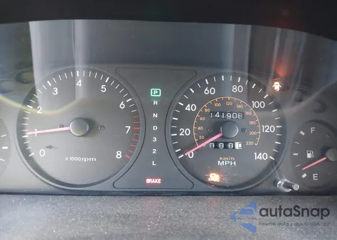 2001 Hyundai Sonata Gls/Gls W/Leather z USA, uszkodzony, nr VIN KMHWF35V21A456068